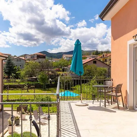 בית נופש Slava אופטיה